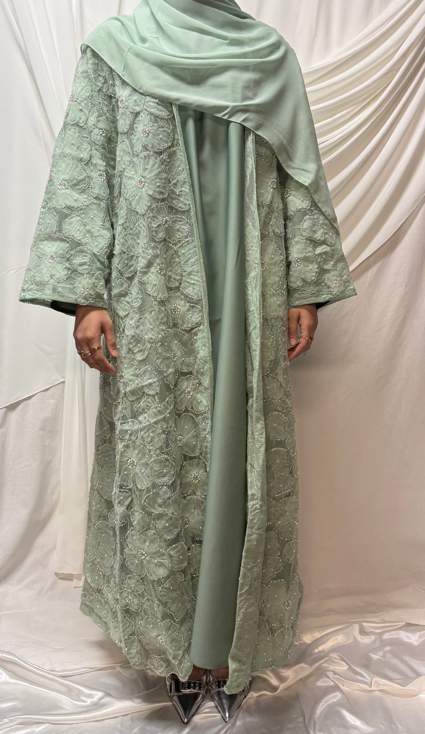 3D Floral Tulle Abaya - Light green